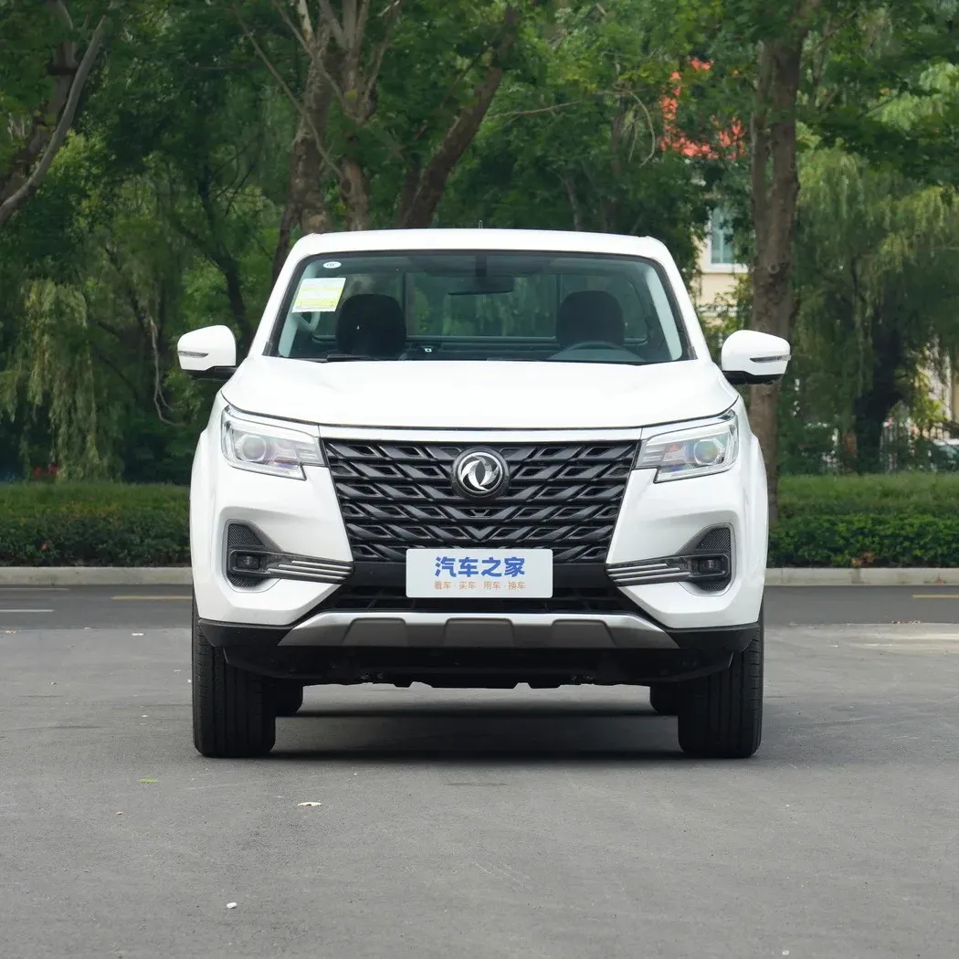 Dongfeng RICH 7 4*4 Automatic Diesel Pickup Truck LED Electric Leather 40 Dongfeng Pickup Van New 73 Gasoline