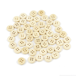 Precio bajo de fábrica, personalizado, diferente tamaño, respetuoso con el medio ambiente, botón redondo de madera de 4 agujeros para ropa - Product Image 4