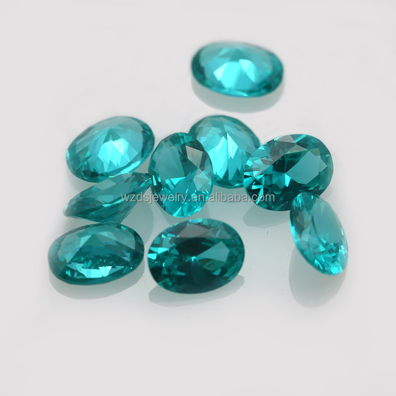 สีเขียวพาราอิบา