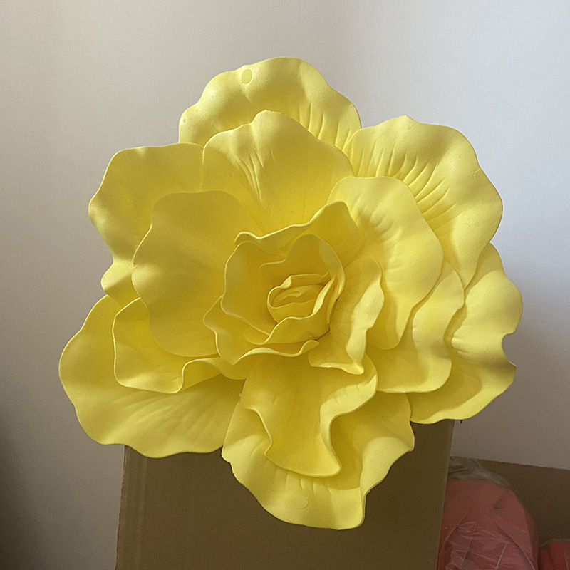 Jaune