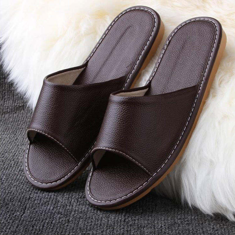 สีน้ำตาลแดง