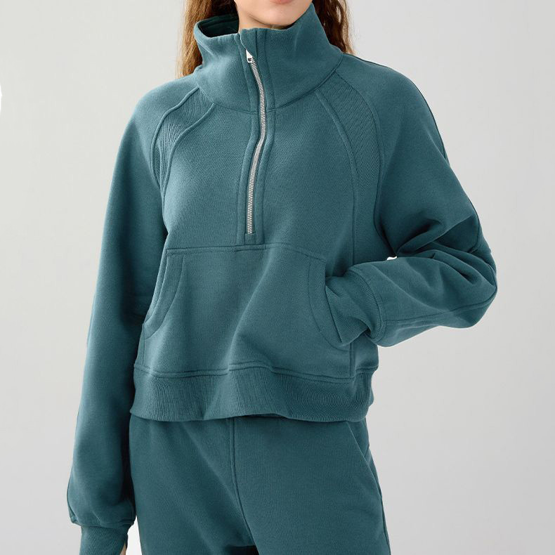 สีเขียวเข้ม