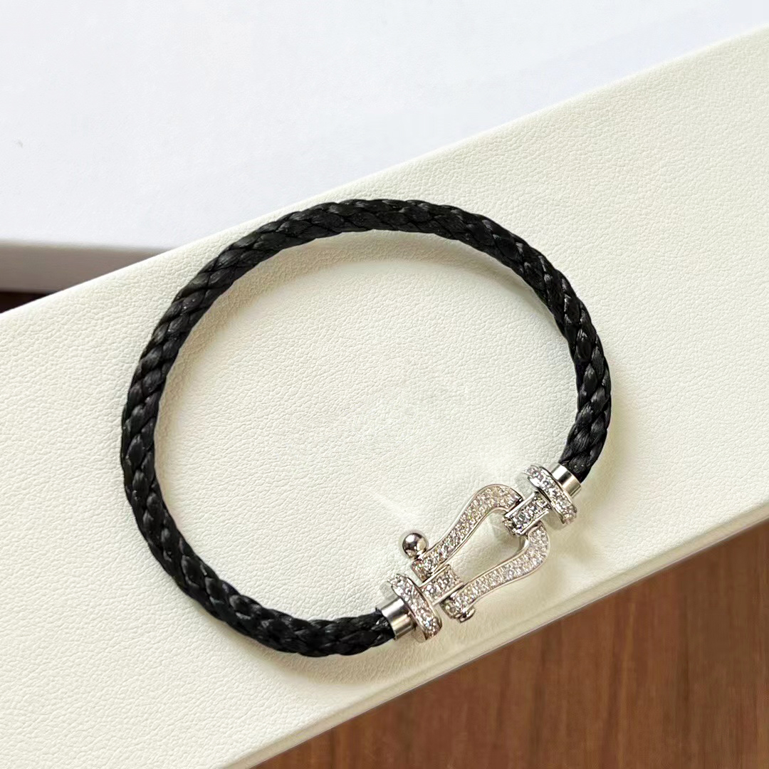 FRB-68-Noir-Grand-plein diamant