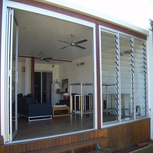 Puertas corredizas de vidrio y ventanas con construido en interior persianas horizontales - Product Image 6