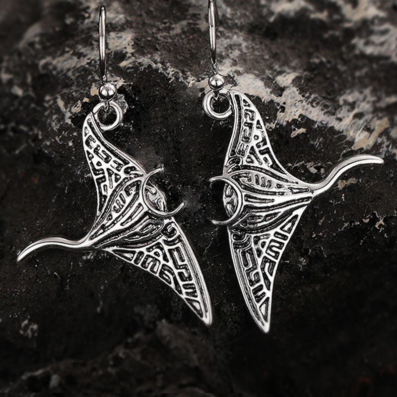 E3946 ancient silver