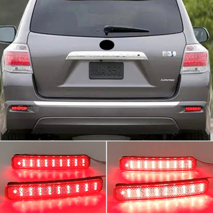 トヨタハイランダー201120122013ストップランプ警告フォグライトカーアクセサリー用<span class=keywords><strong>LED</strong></span>リアバンパーリフレクターブレーキライト