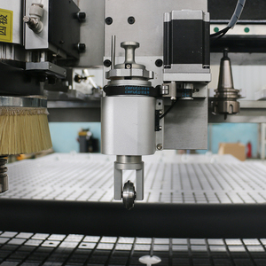 Enrutador de cámara Atc Ccd, máquina enrutadora Cnc de corte con cuchillo oscilante vibratorio Cnc con husillo 1325, fabricación de muebles - Product Image 4
