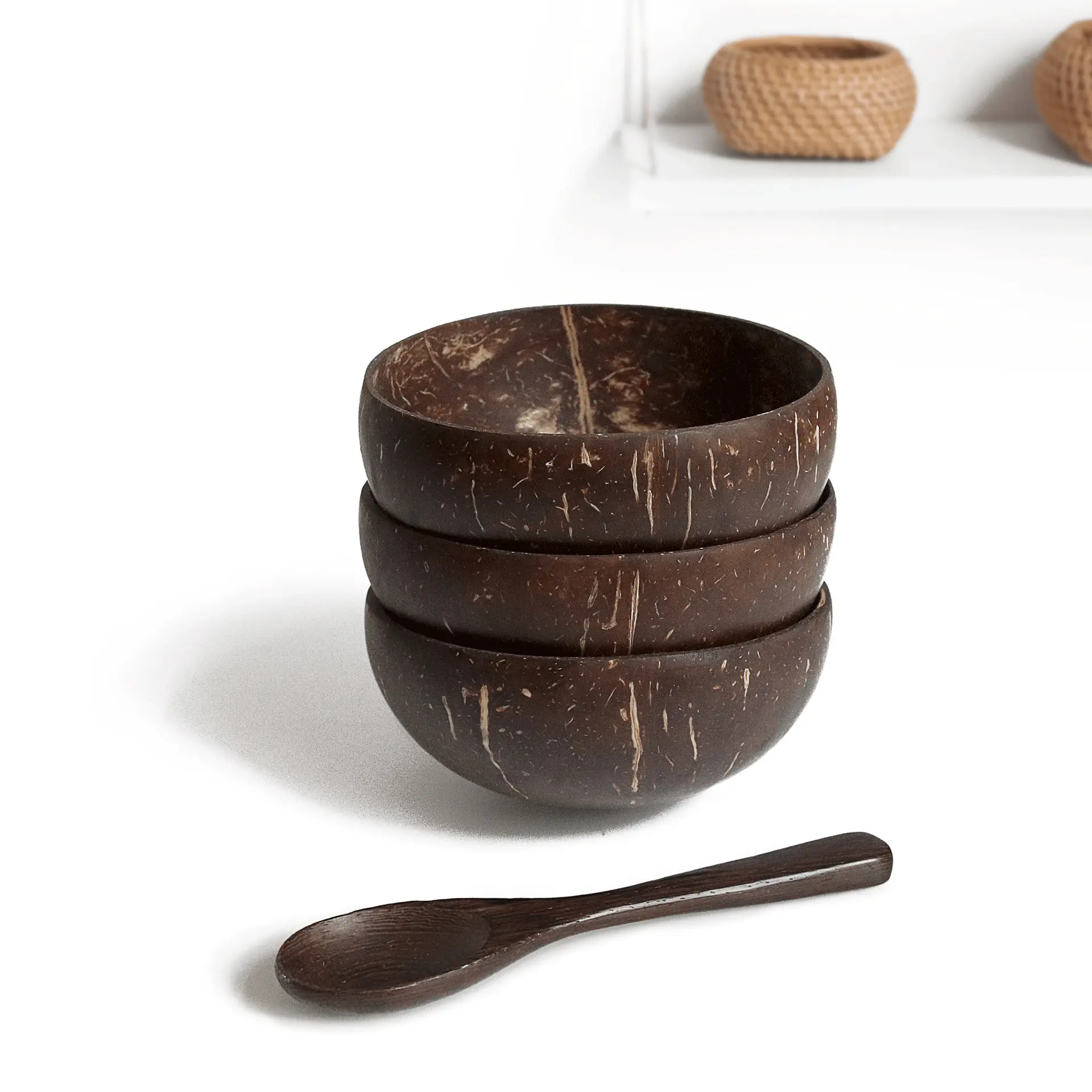 Оптовая продажа, деревянные чаши из кокосовой ракушки с деревянной ложкой из Вьетнама с гравировкой логотипа на заказ