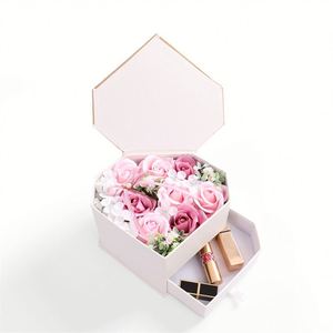 Các tông hình trái tim tái chế vật liệu tùy chỉnh cán bóng dập nổi sô cô la Giấy Bánh hộp <span class=keywords><strong>penang</strong></span> - Product Image 3