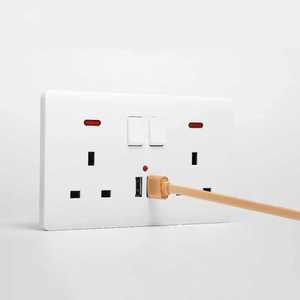 Настенная розетка стандарта Великобритании с двойным usb-выключателем, британская розетка, 2 А, настенное зарядное устройство, адаптер, розетка питания - Product Image 1