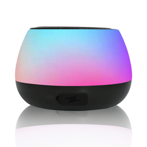带吸力的IPX4蓝牙扬声器 - Product Image 1
