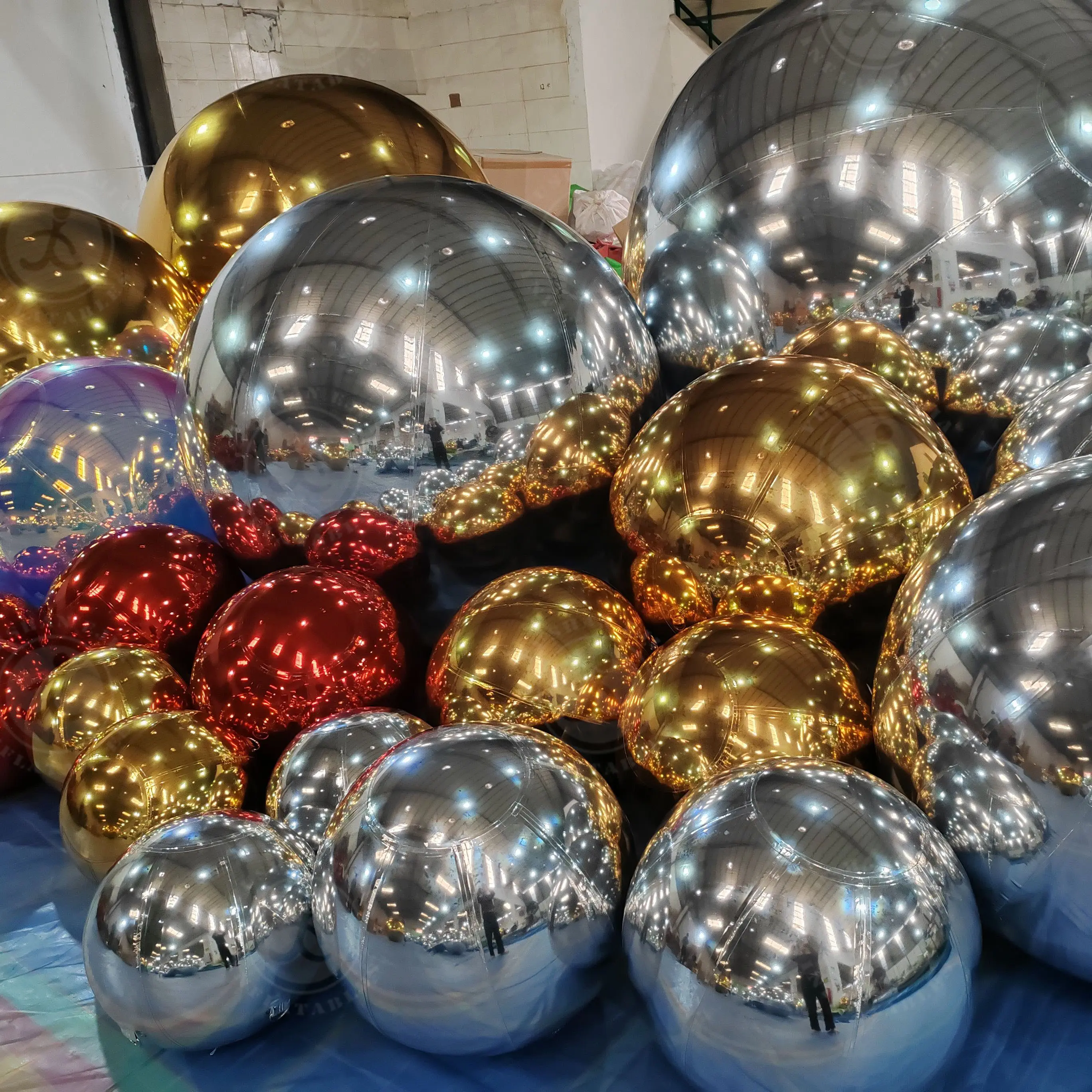Grande boule gonflable de miroir de disco/ballon de bulle de couleur argentée réutilisable de sphère grand