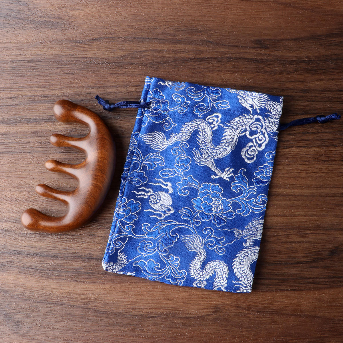 3 # cinq dents boule bois de santal peigne + soie bag9.5 * 5.5*2cm