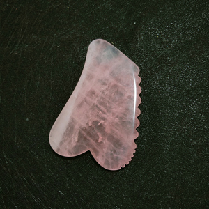 כלי HZ לפנים Gua Sha - סוד יופי אסייתי להסרת רעלים/מניעת קמטים רוז קוורץ