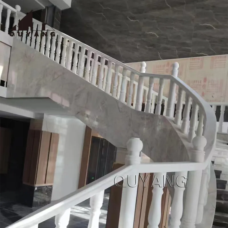 QUYANG Innenspitzenvilla dekorativer Stein geschnitzt französisches Balkongeländer Luxus weißer Marmor Treppenhalterung Handrail