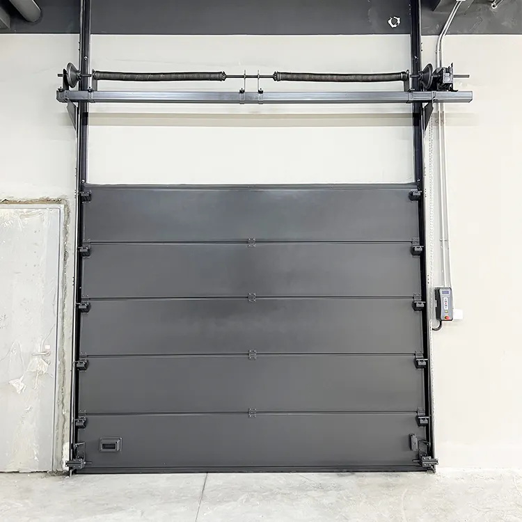 Produttore vendita diretta sezionale verticale porta di sollevamento Premium qualità sezionale porte in acciaio industriale sezionale