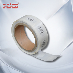 NTAG213 NTAG215 NTAG216 HF campione gratuito personalizzato impermeabile 13.56MHZ 860-960MHZ intarsio in PVC RFID etichetta adesivo NFC Tag - Product Image 2
