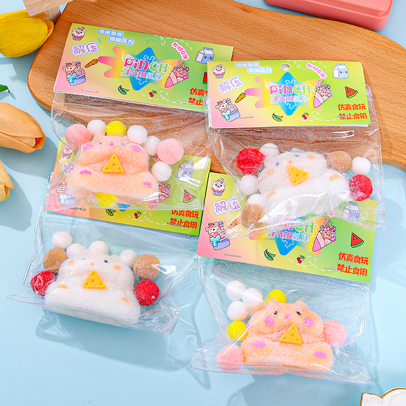 Hamster en peluche