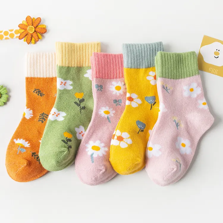 HY-2077 pas cher prix 5 paires mélange emballage enfants chaussettes coton équipage dessin animé animaux enfants chaussette pour 1-12 ans