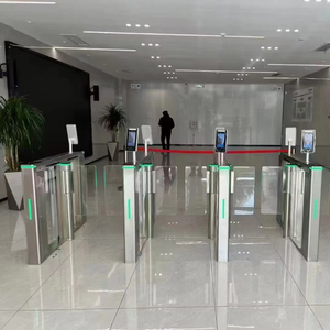 Máquina de reconocimiento facial biométrico para interiores y exteriores de 8 pulgadas Sistema de control de acceso SDK gratuito - Product Image 3