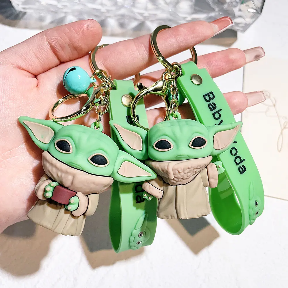 3D muñeca llavero colgante lindo dibujos animados bebé Yoda llavero estrella coche llave guerra accesorios Anti-Pérdida decoración llaveros al por mayor