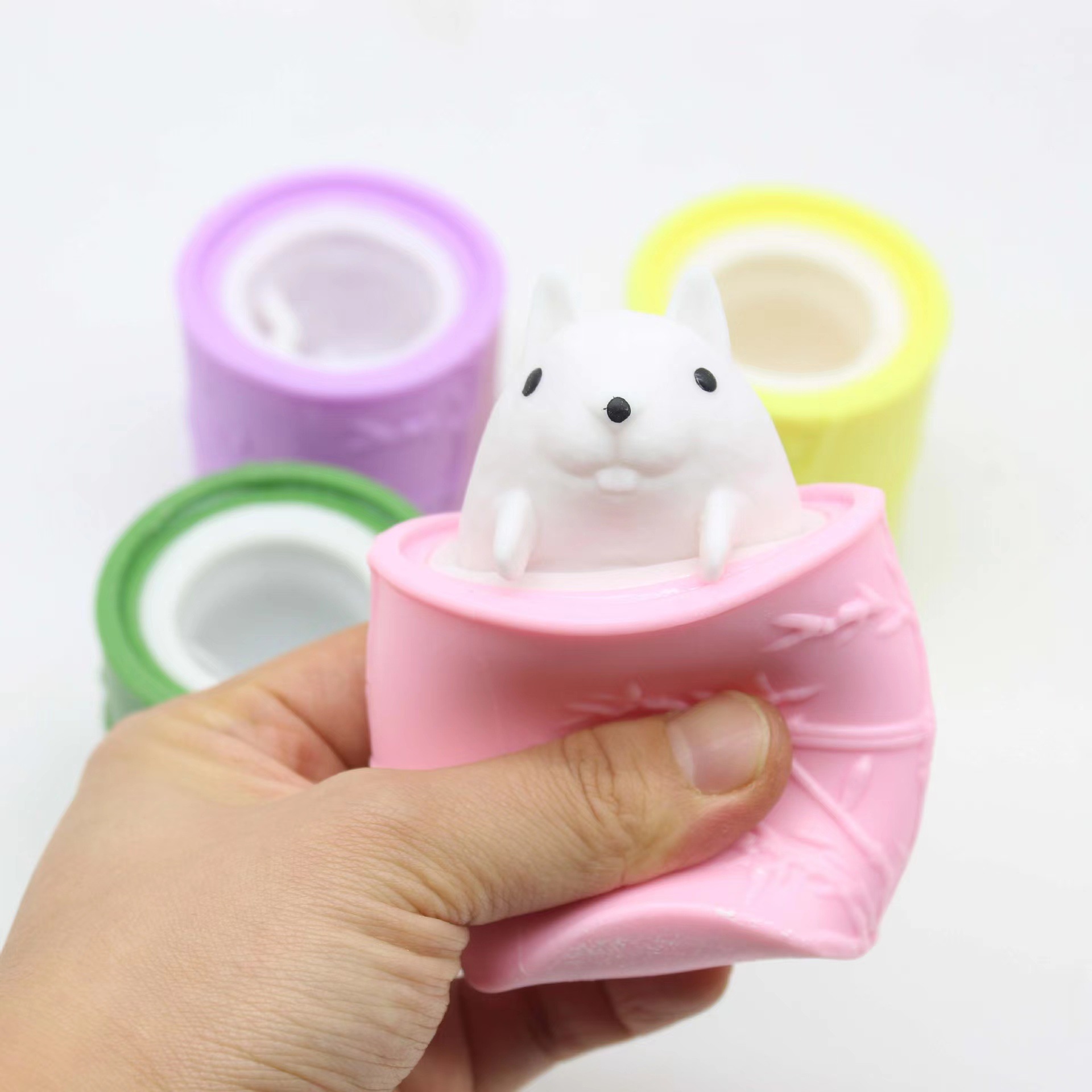 Copa de extrusión para hámster de bambú - Caja de color