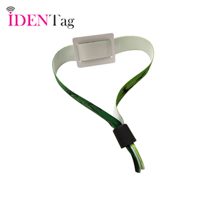 צבע סבלימציה rfid צמיד 13.56mhz nfc wristband עם קוד <span class=keywords><strong>qr</strong></span>