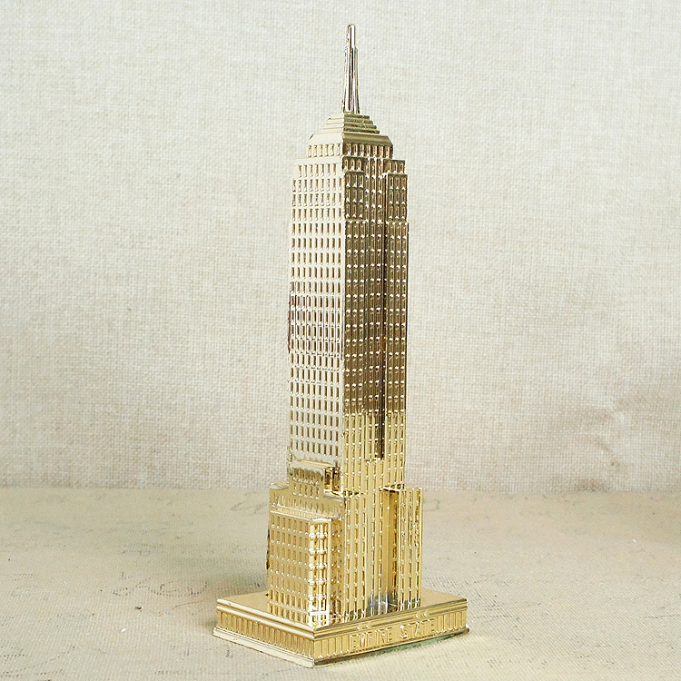 Estado de la Nación oro 22cm