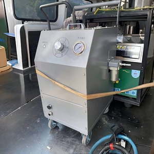 ランニングコストの削減ドライアイス洗浄装置スムーズな操作ドライアイス洗浄車用洗浄ブラスト機 - Product Image 5