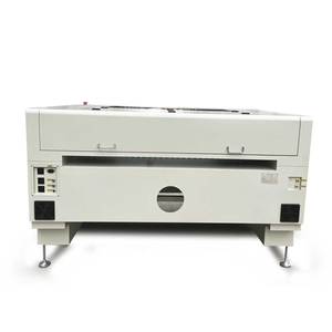 Máquina enrutadora CNC compacta para proyectos pequeños con fácil configuración y operación para fabricantes de bricolaje - Product Image 1
