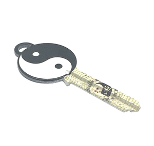 Toptan özel yapılmış pirinç anahtar Tai Chi desen tasarım kişiselleştirme için çeşitli renklerde boş anahtar - Product Image 4