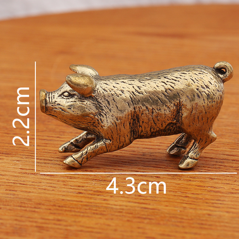 Ornement coloré de grand cochon du zodiaque pesant