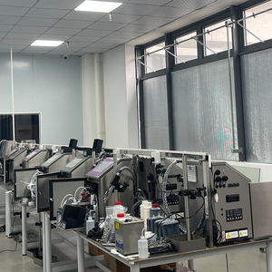 Üretim tarihi için küçük işletmeli otomatik sürekli mürekkep püskürtmeli kodlama makinesi barkod QR kod logosu