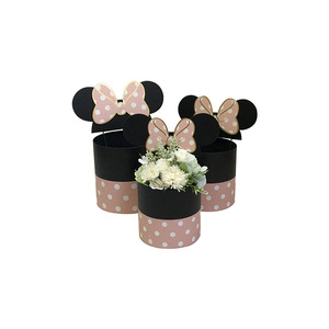 MOQ Mickey ดอกไม้ถังกอดกระดาษแข็งดอกไม้กล่องของขวัญสามชุดในสต็อก - Product Image 5
