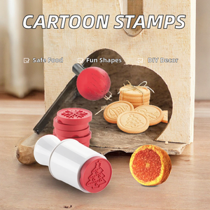 Giáng sinh <span class=keywords><strong>Cookie</strong></span> khuôn tem 6pcs pit tông thực phẩm Công cụ sô cô la fondant bánh embosser cắt phim hoạt hình <span class=keywords><strong>Cookie</strong></span> khuôn - Product Image 2