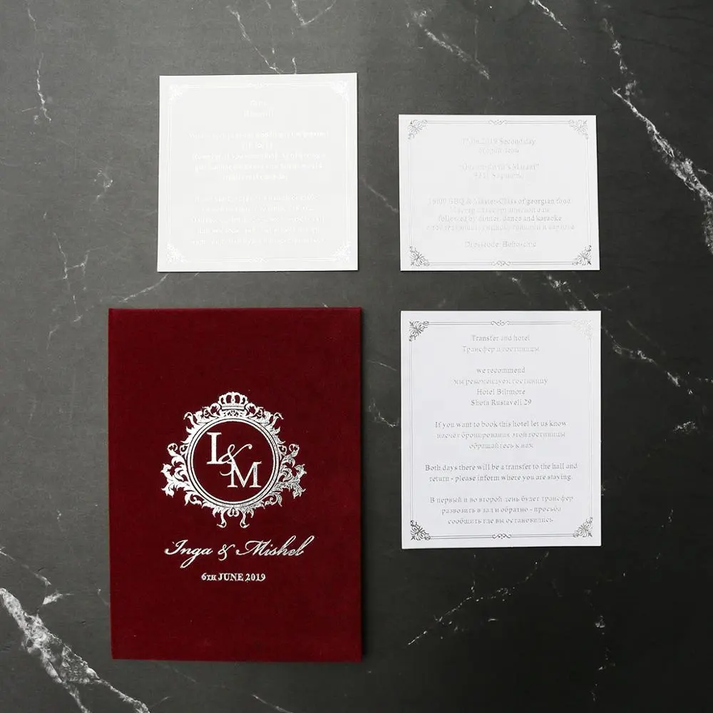 Borgoña extravagante de cubierta de plata espejo acrílico invitaciones de boda