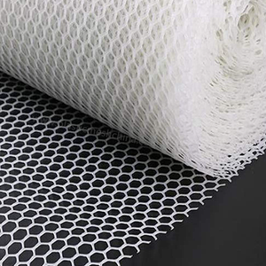 Plastic <strong>Mesh</strong> Safety <strong>Mesh</strong> Chicken <strong>Netting</strong> Hexagonal Plastic Poultry <strong>Netting</strong>