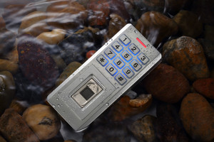 Wasserdichte biometrische RFID-Kartenleser-Tür tastaturen mit hoher Kapazität Wasserdichte Fingerabdruck-Zugangs kontrolle mit Codes-Funktion - Product Image 3