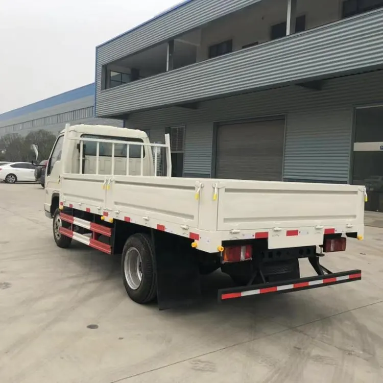 Gebrauchte chinesische Marke 4x2 Light Cargo Truck zum Verkauf