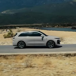 2024 yeni varış Li Xiang L6 Extended genişletilmiş menzilli orta boy SUV 5 koltuk ile en uzun menzilli elektrikli araba - Product Image 2