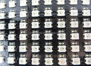 WS2812B Flexibler 30x32-Punkt in 5050 RGB Matrix LED-Anzeige platine eingesetzt Pixel Digital RGB LED-Panel 5V Adressierbare LED-Matrix