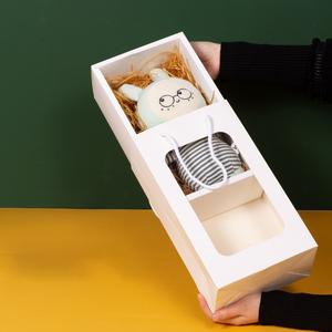 Lipack Luxus verpackungs box herausziehen Schiebe karton Papiers chu blade Geschenk box mit PVC klarem Fenster