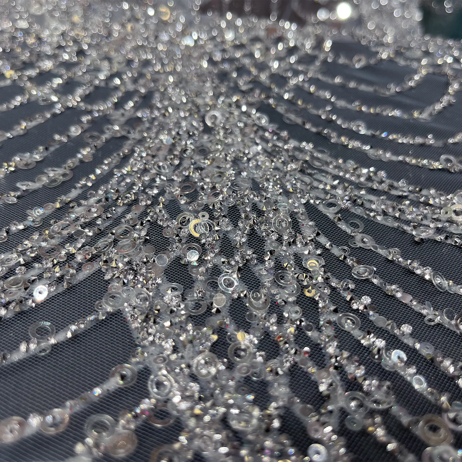 2023 nouveau Design strass maille tissu mariage cristal paillettes 3D sequin dentelle Tulle maille tissu