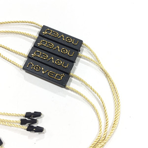Etiqueta colgante muy barata, cadena de sellado, logotipo de marca en relieve personalizado, etiqueta colgante, cadena de bucle para ropa - Product Image 2