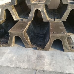天然橡胶超级拱形橡胶畅销保险杠挡泥板