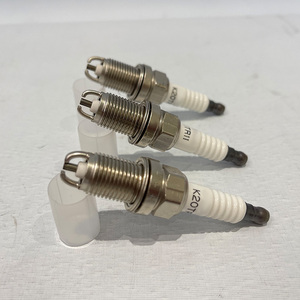 หัวเทียนเครื่องยนต์รถ SP530 AYFS-32Y-R AYFS32YR sp-530สำหรับ Ford Motorcraft - Product Image 2