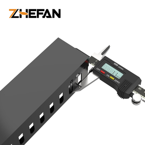 ZHEFAN Telefone <span class=keywords><strong>Patch</strong></span> <span class=keywords><strong>Panel</strong></span> 24 48 Port Em Branco 1u 19 Polegadas Cat 6 Rede <span class=keywords><strong>Patch</strong></span> anel Fibra Distribuição Quadro