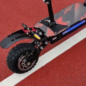 美国欧盟和加拿大仓库60V 5600W 5000W 38Ah电动滑板车85-90kmh最大速度11英寸成人轮胎越野