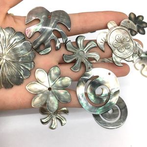 Pendentif Feuille En Nacreブラックタヒチアンマザーオブパールリーフフラワータートル