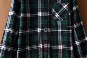 Erkek gömleği 24 renk yaz rahat <span class=keywords><strong>CVC</strong></span> uzun kollu pazen fırçalanmış kontrol ekose üstleri Stocklots Chemise Homme Camisa Hombre